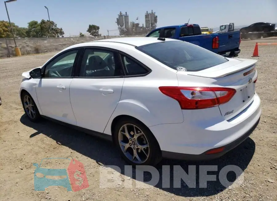 1FADP3F27EL241718 Photo# 2