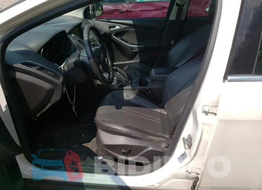 1FADP3J2XEL165077 Photo# 7
