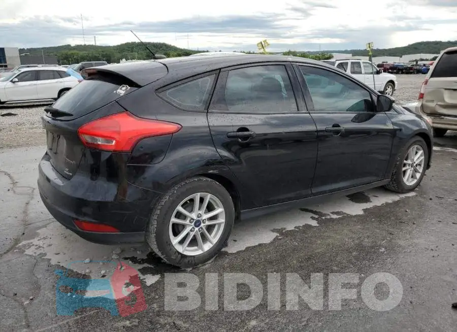 1FADP3K2XGL272597 Photo# 3