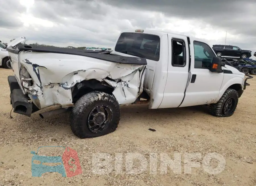 1FT7X2B60FED56516 Photo# 3