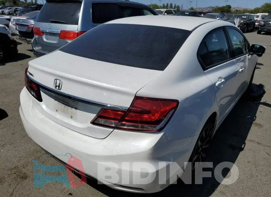 19XFB2F97FE218622 Photo# 3
