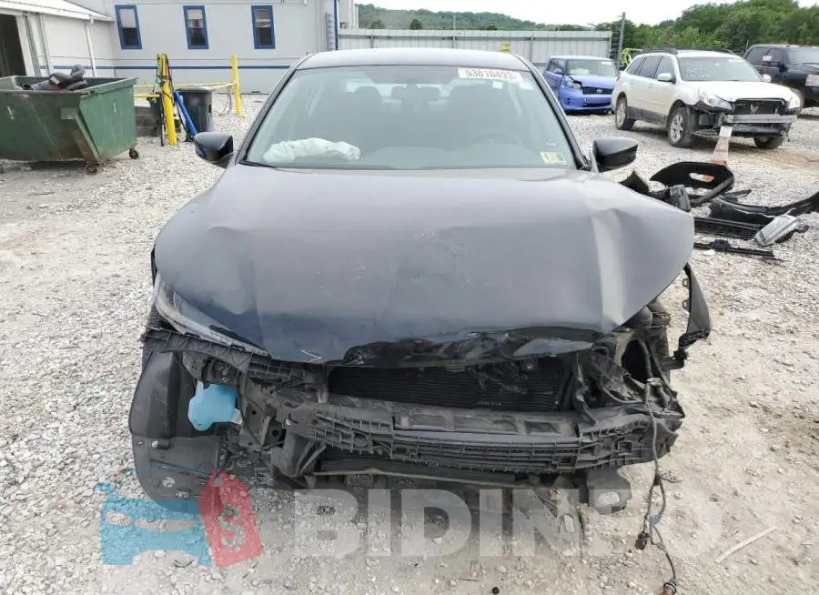 1HGCR2F3XFA181273 Photo# 5