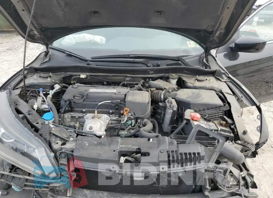 1HGCR2F3XFA181273 Photo# 11