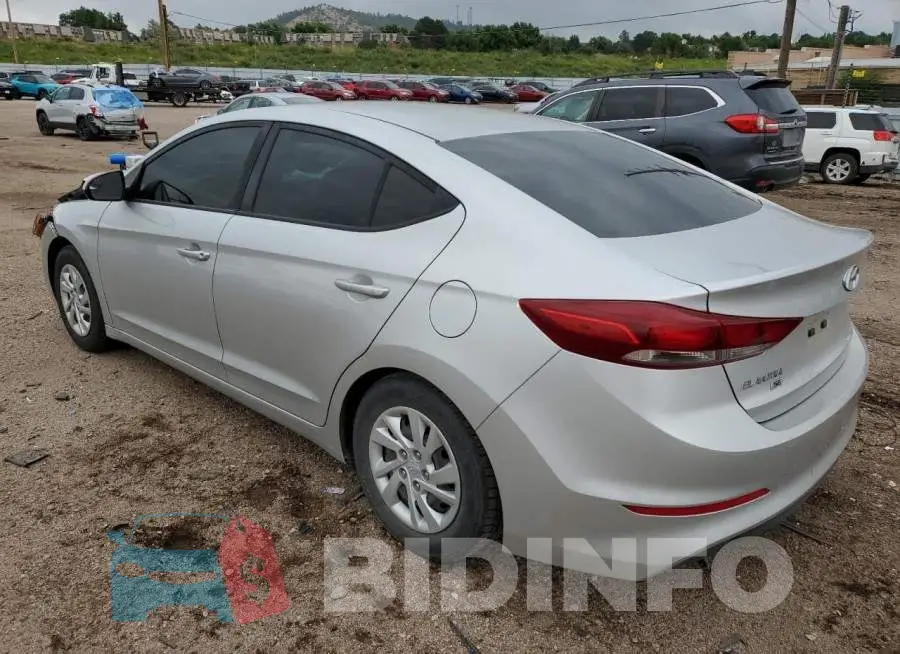 5NPD74LF5JH317068 Photo# 2