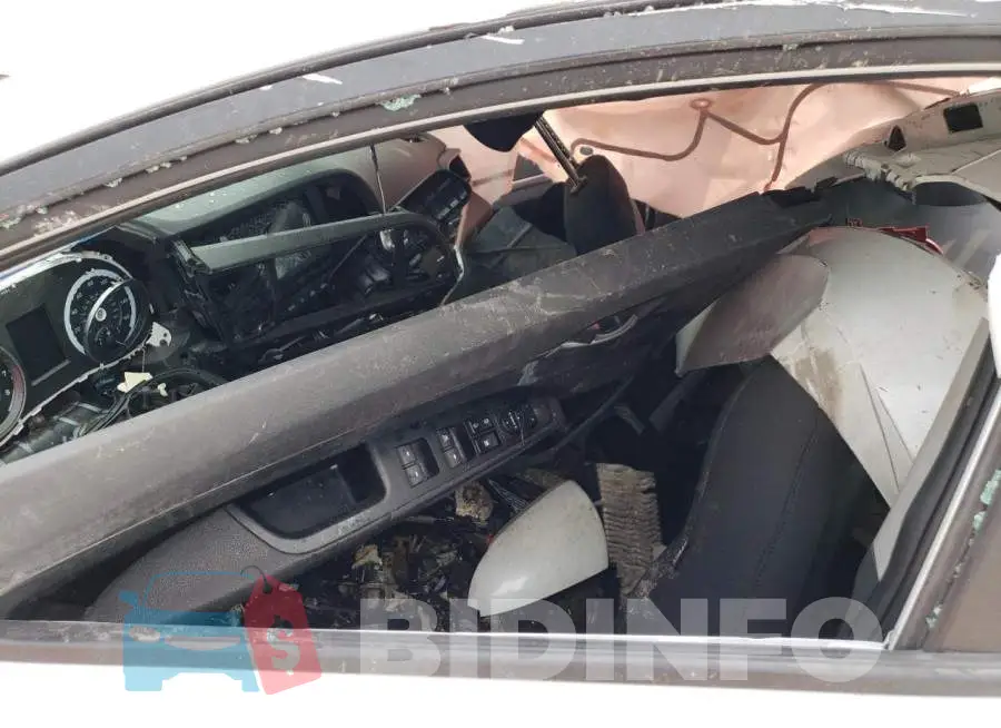 5NPD84LF1KH475759 Photo# 7