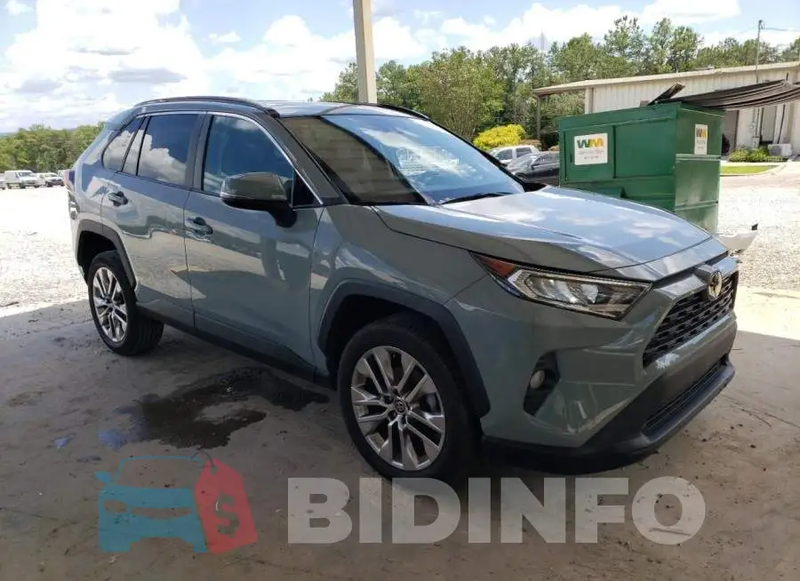 2T3C1RFV8MW154717 Photo# 4