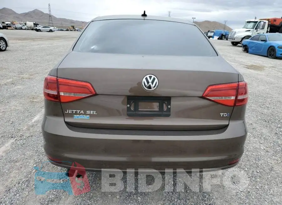 3VWLA7AJ0FM319461 Photo# 6