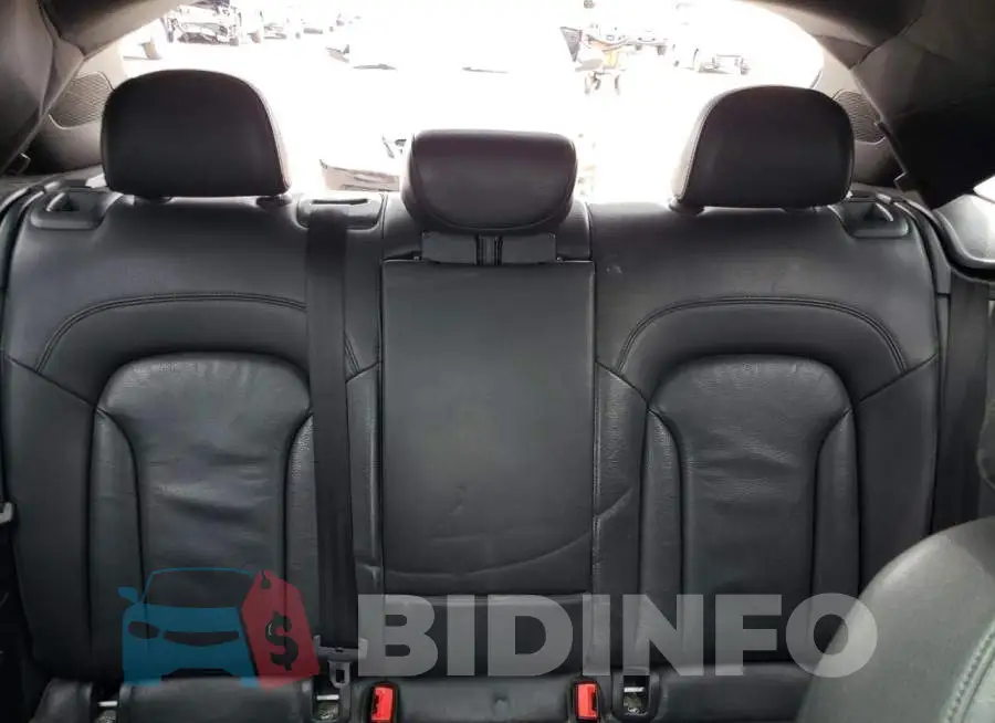 WA1FFCFS5GR005794 Photo# 10