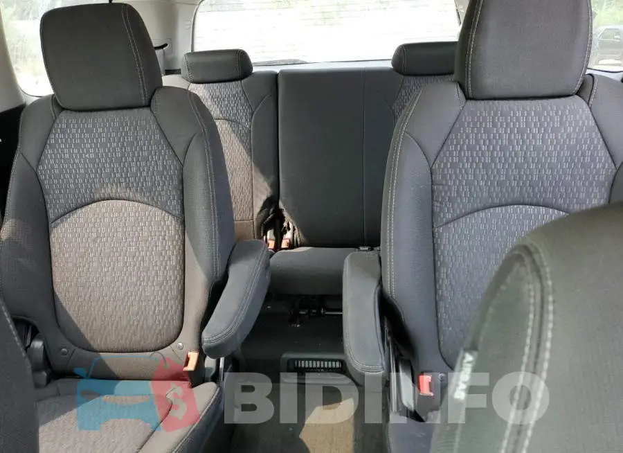 1GKKVPKD4EJ250429 Photo# 10