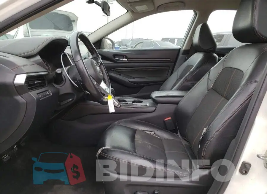 1N4BL4CV5KC170957 Photo# 7