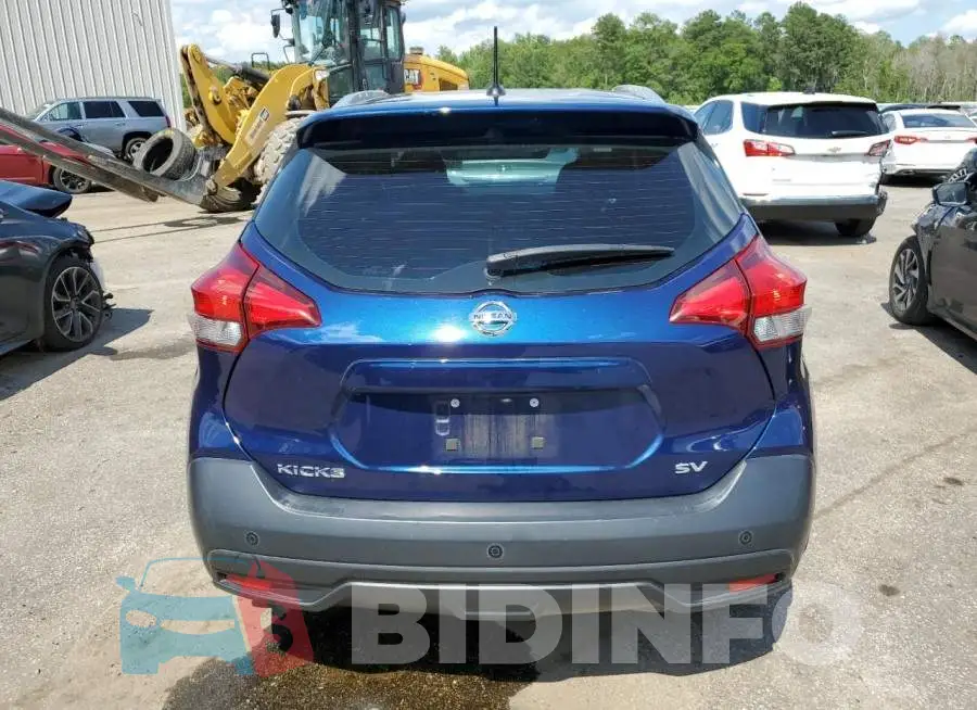 3N1CP5CU7JL531157 Photo# 6
