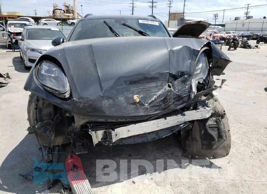 WP1AA2A50KLB01952 Photo# 5