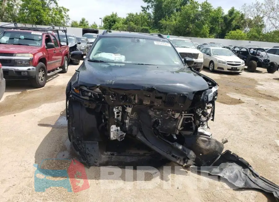 1C4PJLLB1KD369911 Photo# 5