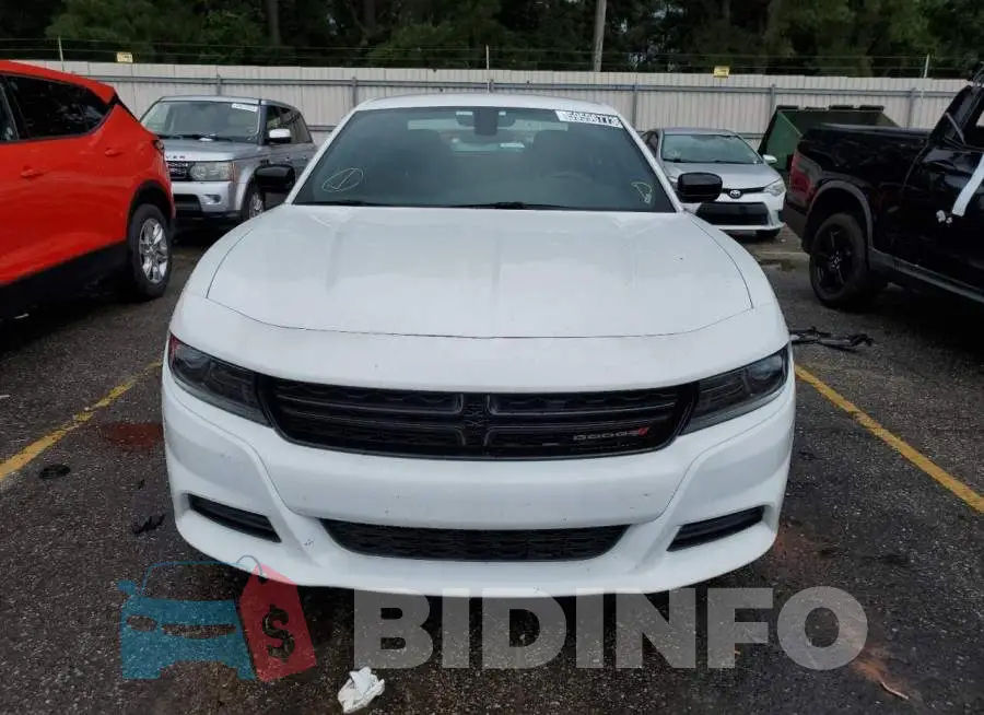 2C3CDXBG9PH529364 Photo# 5