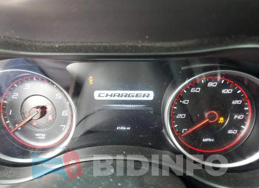 2C3CDXCTXKH718092 Photo# 9
