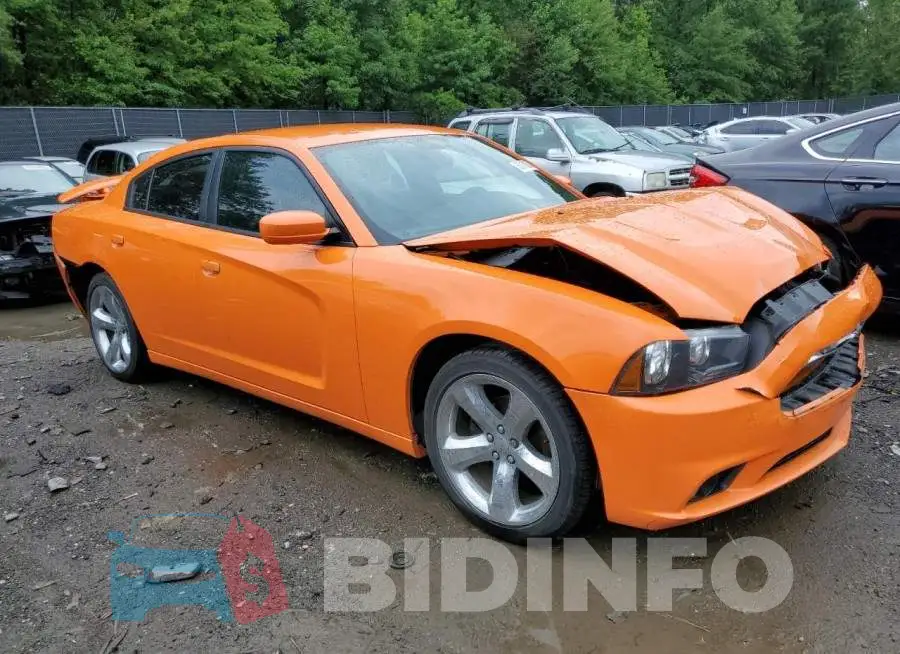 2C3CDXHG4EH182496 Photo# 4