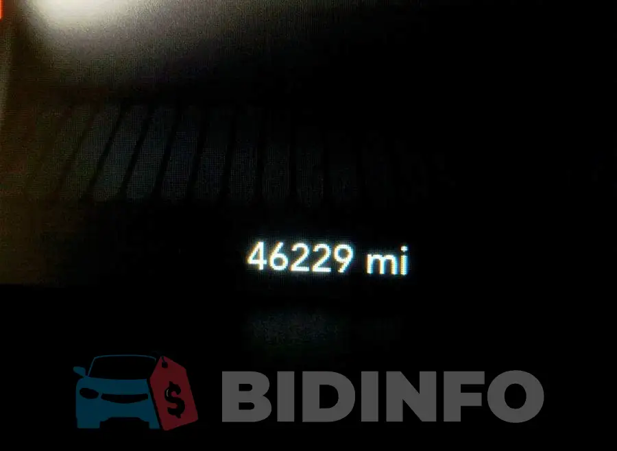 2C3CDZBTXHH600825 Photo# 6