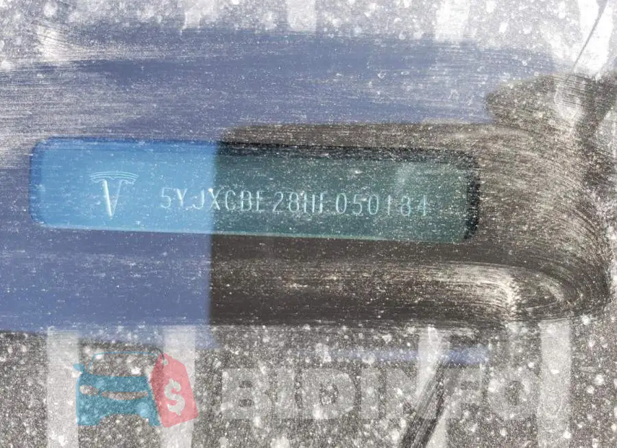 5YJXCBE28HF050184 Photo# 12