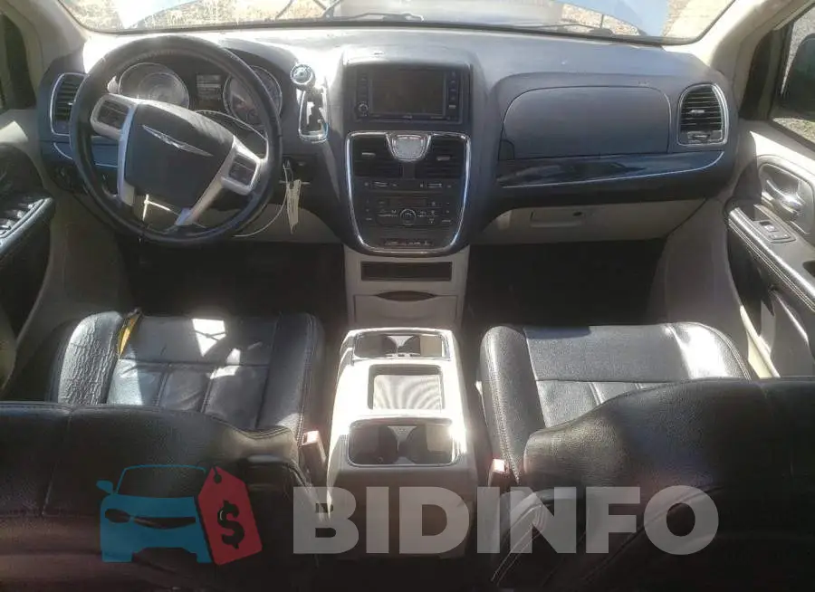 2C4RC1BGXER307154 Photo# 8