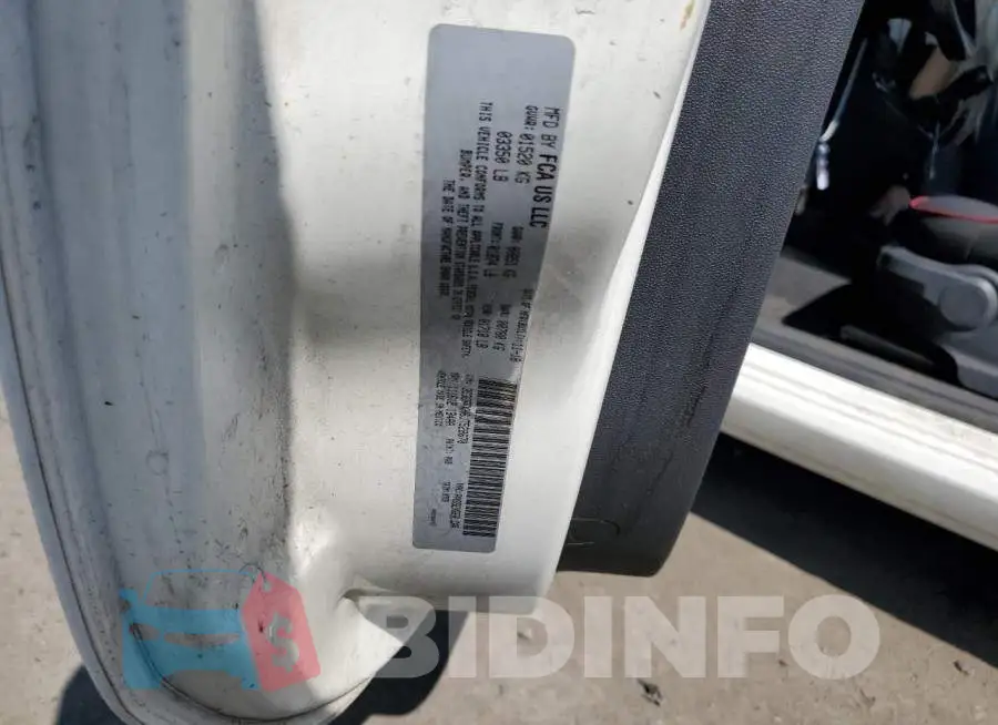 3C3CFFKH6JT528670 Photo# 13