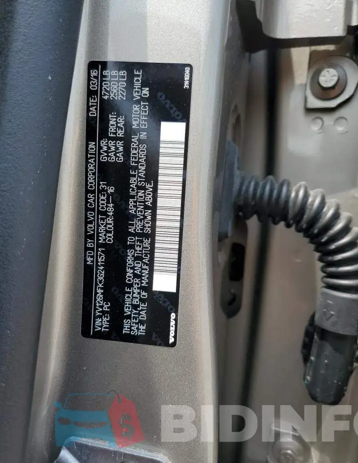 YV126MFK3G2411571 Photo# 12