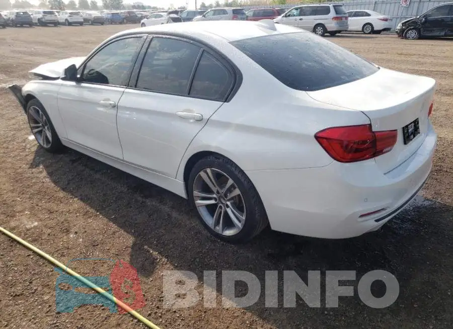 WBA8A3C57GK688230 Photo# 2