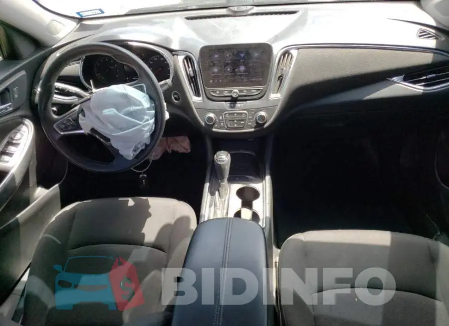 1G1ZD5ST6LF007433 Photo# 8