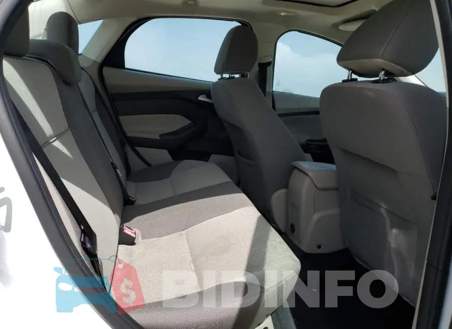 1FADP3F20EL233797 Photo# 10