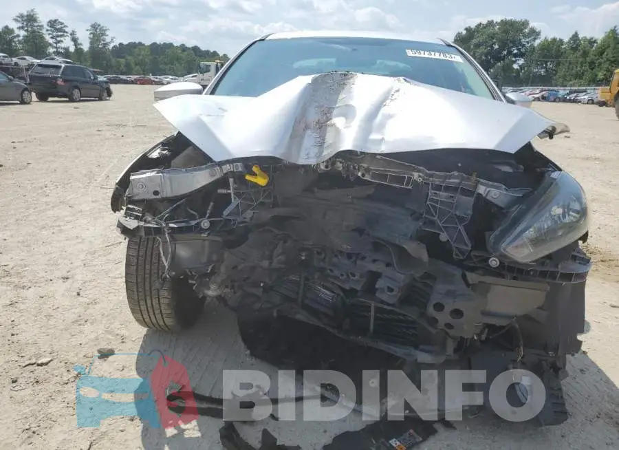 1FADP3F26GL237016 Photo# 5