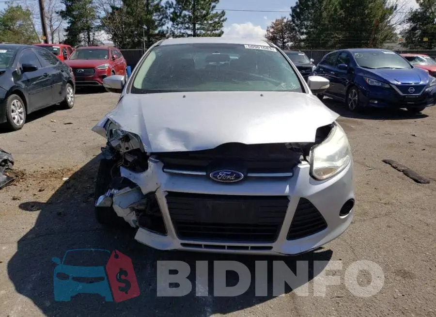 1FADP3K29EL381775 Photo# 5