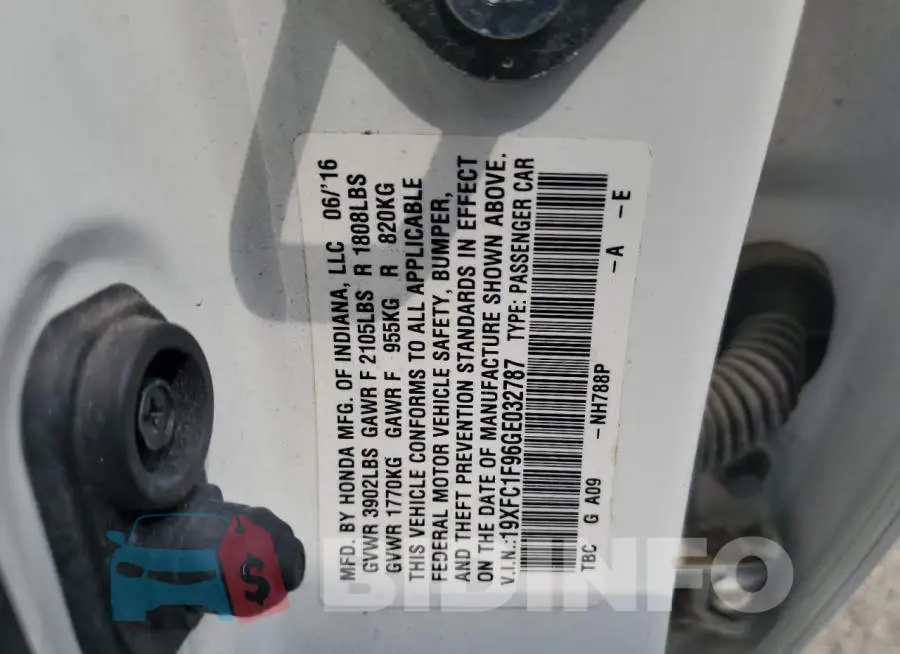 19XFC1F96GE032787 Photo# 12