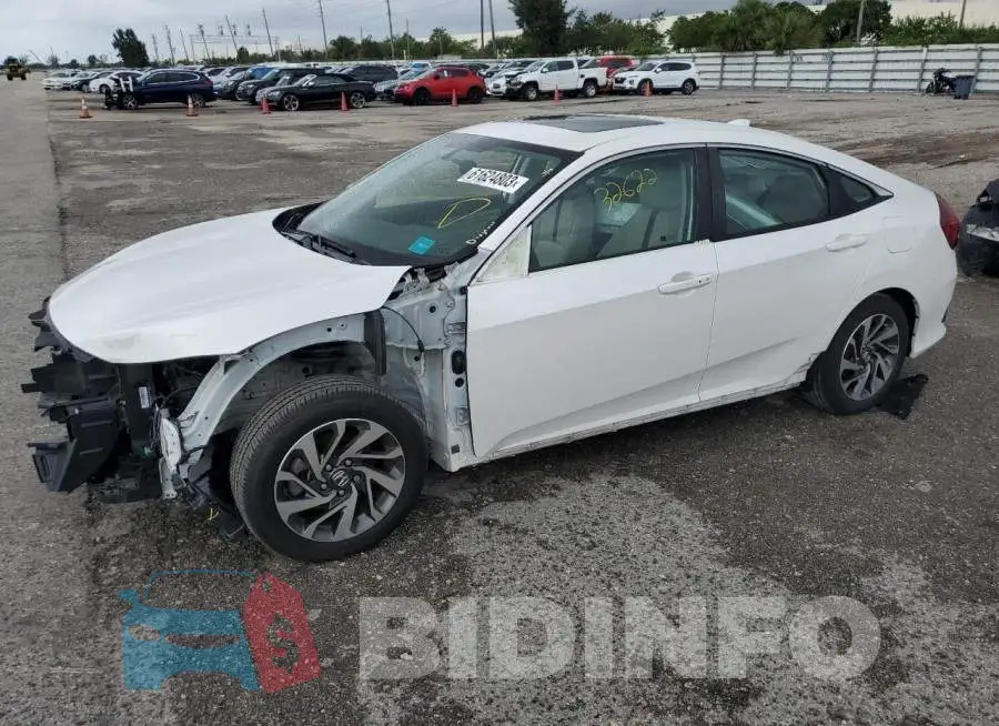 19XFC2F71JE010918 Photo# 1