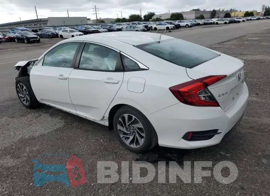 19XFC2F71JE010918 Photo# 2