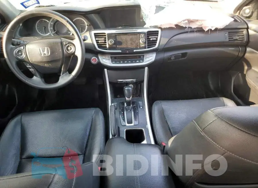 1HGCR2F80FA170424 Photo# 8