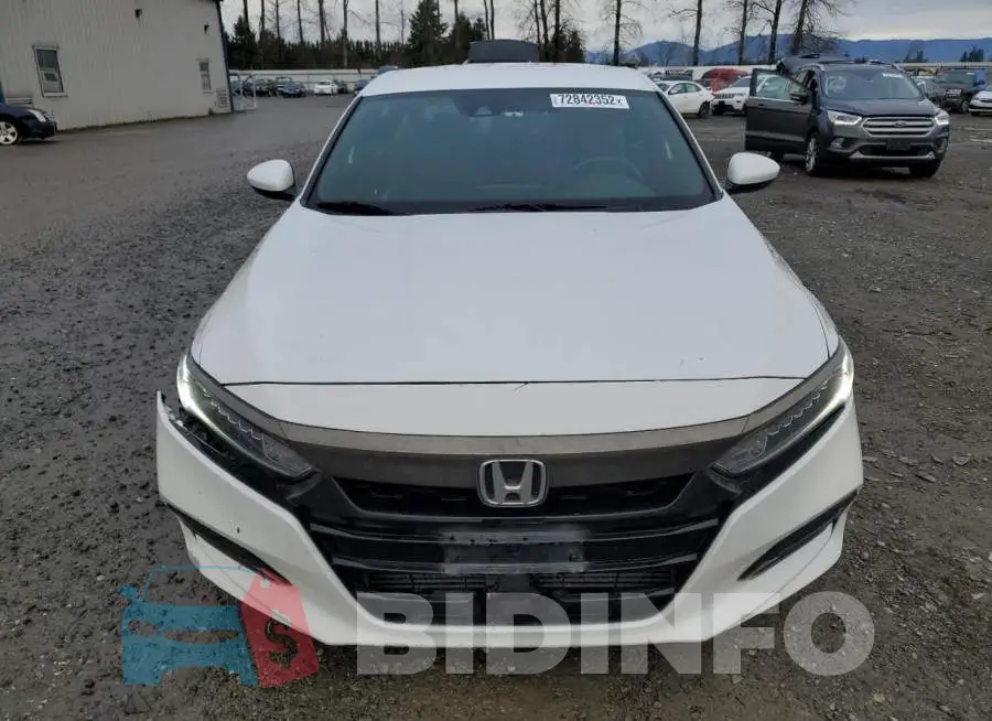 1HGCV1F35JA172611 Photo# 5