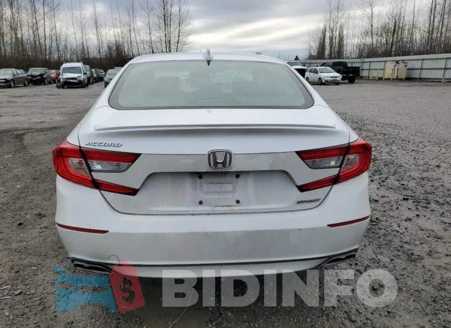 1HGCV1F35JA172611 Photo# 6
