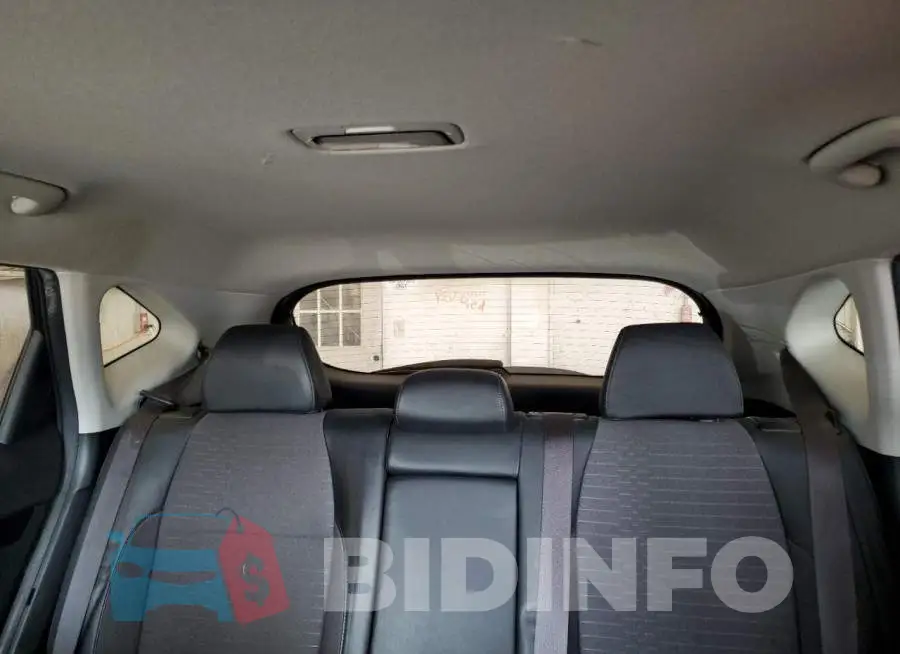 KNDEU2AA3M7065144 Photo# 10