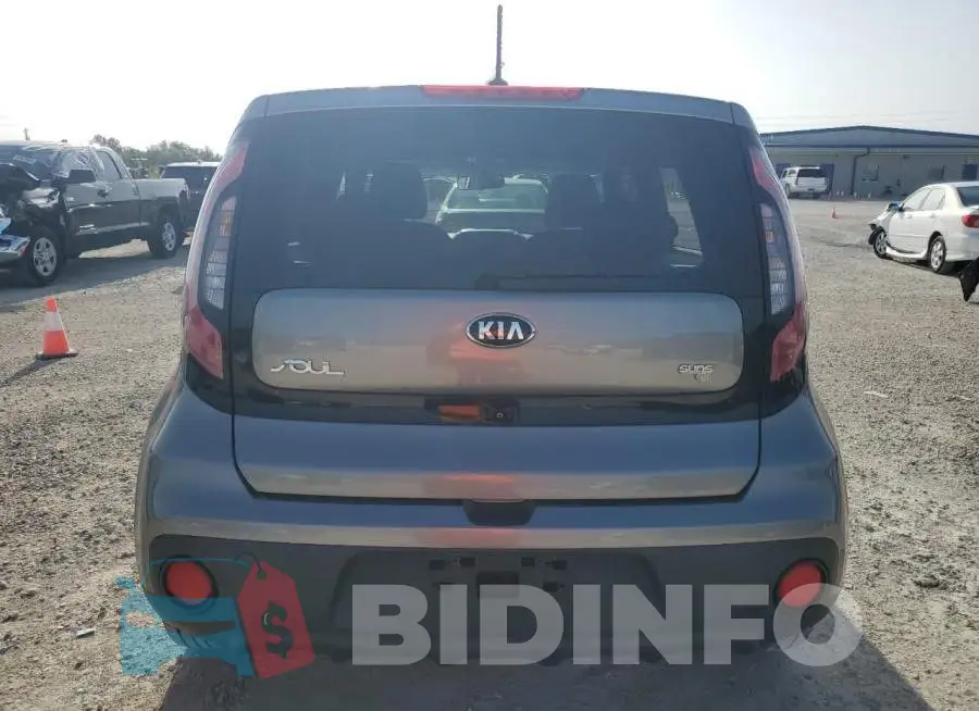 KNDJN2A27H7465427 Photo# 6
