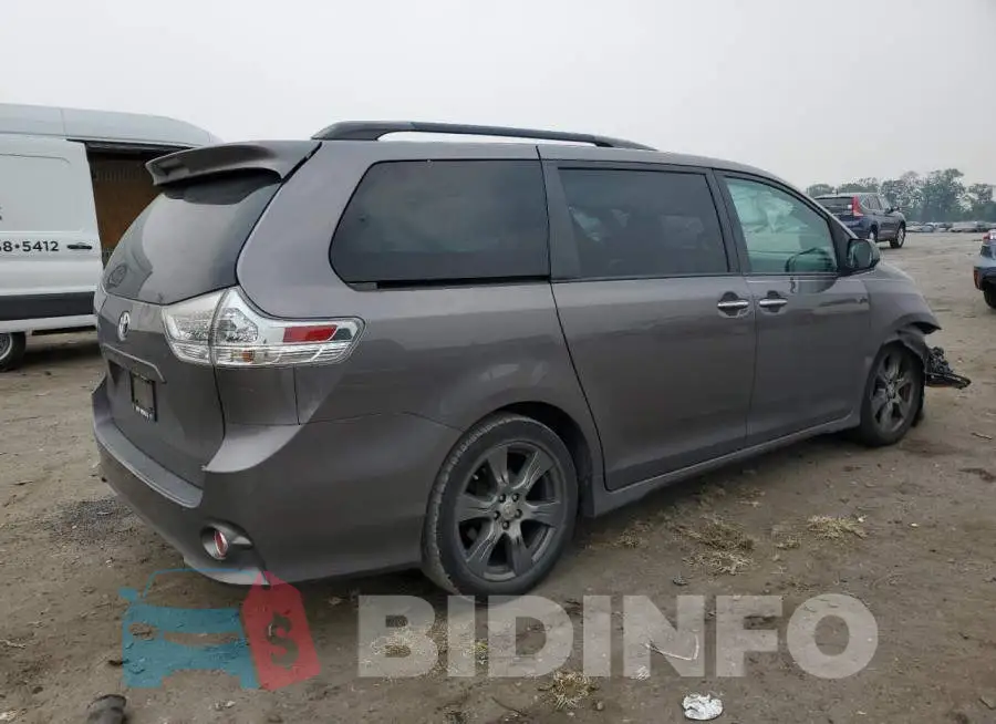 5TDXZ3DC2HS842017 Photo# 3