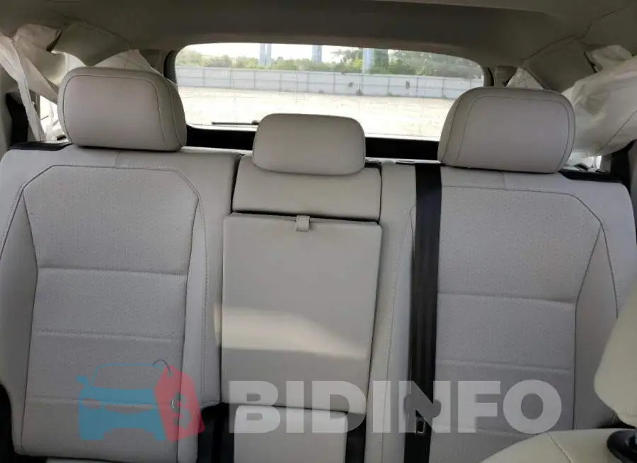 3VV2B7AX2MM050863 Photo# 10