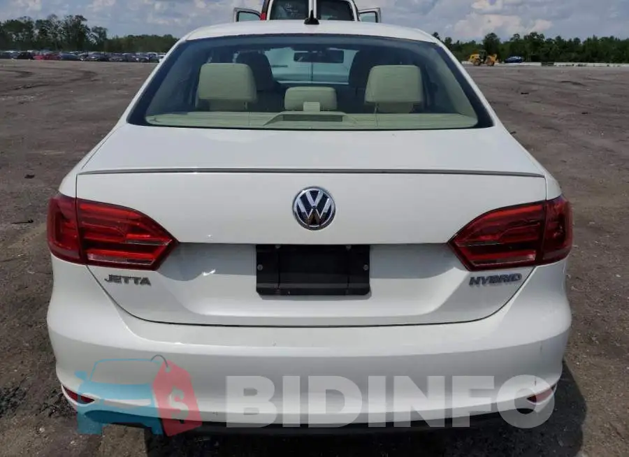 3VW637AJ4EM213164 Photo# 6