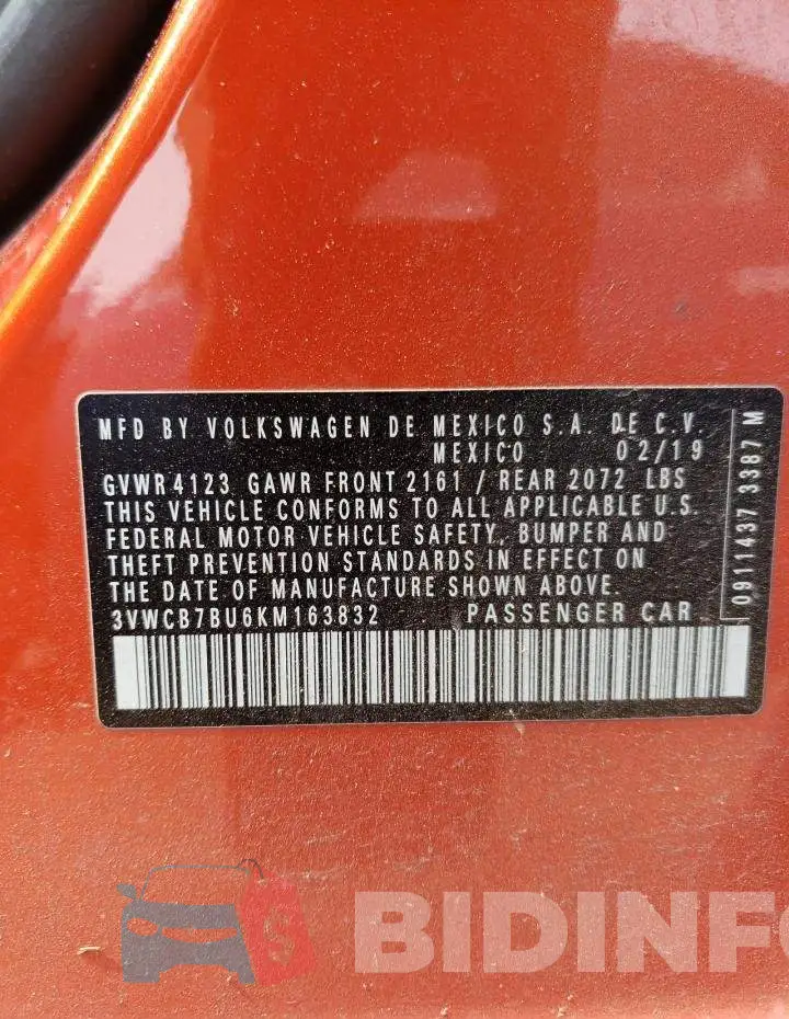 3VWCB7BU6KM163832 Photo# 12