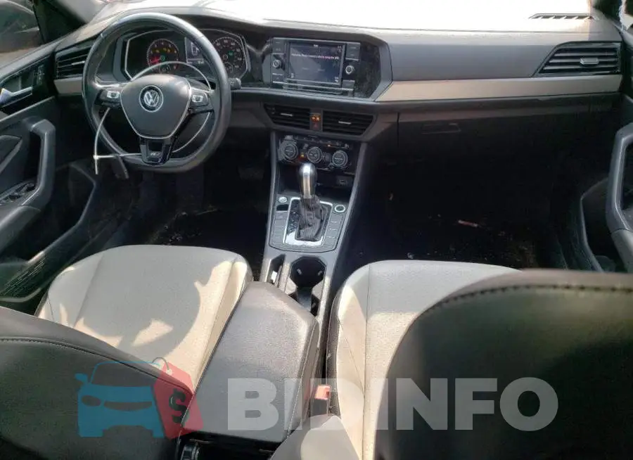 3VWCB7BU6KM163832 Photo# 8