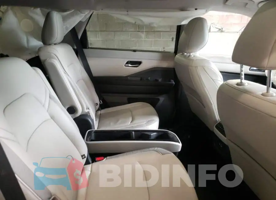 5N1DR3CD2PC221112 Photo# 11