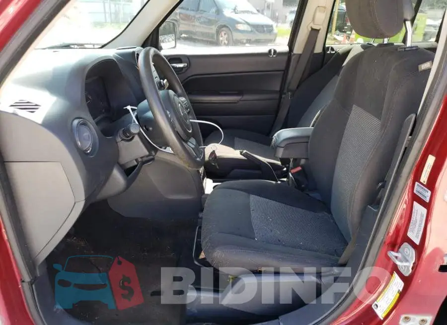 1C4NJRBB4FD206512 Photo# 7