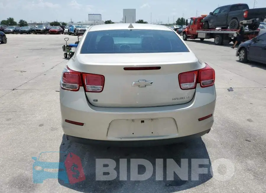 1G11E5SLXEF261742 Photo# 6