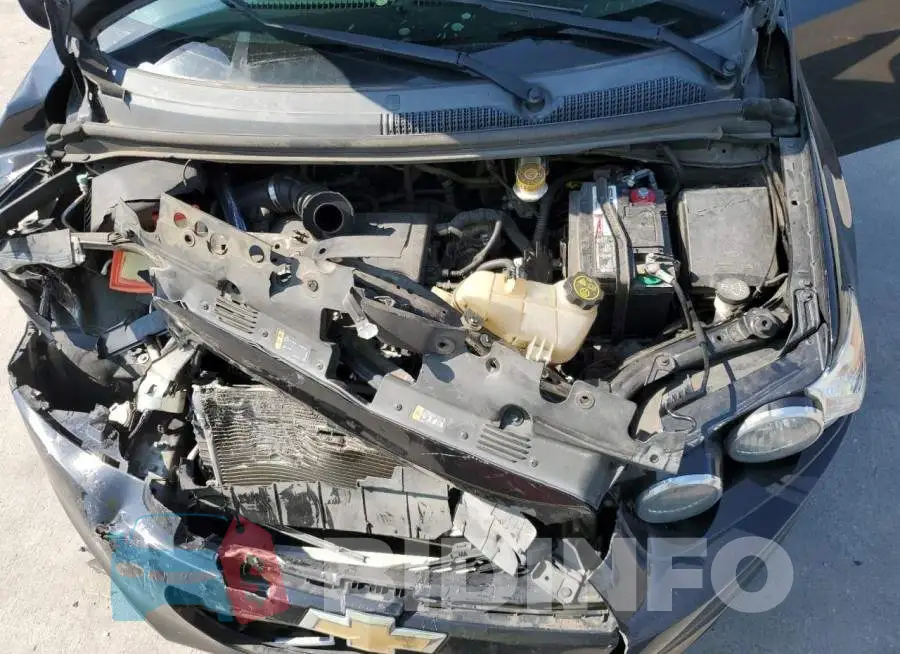 1G1JG6SB5G4166365 Photo# 11