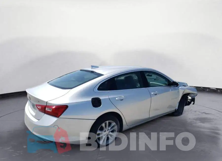 1G1ZD5ST7JF185588 Photo# 3