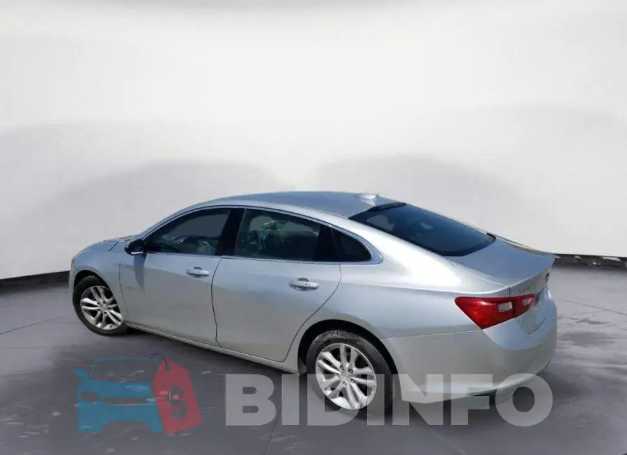 1G1ZD5ST7JF185588 Photo# 2