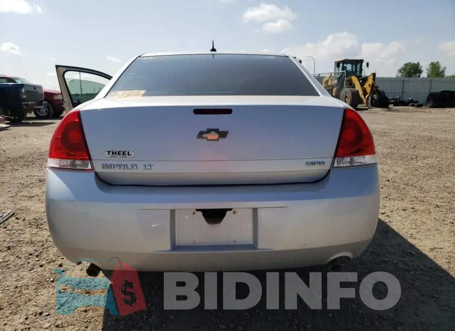 2G1WB5E38F1124429 Photo# 6